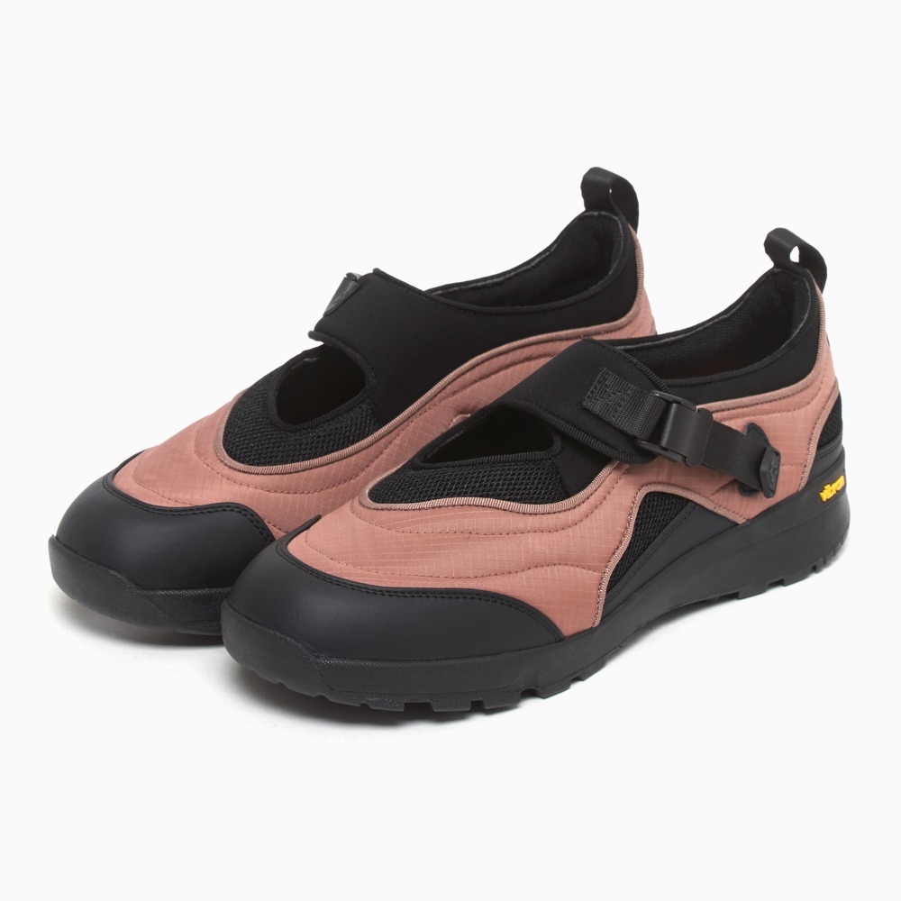 vibram sneakers  / pink