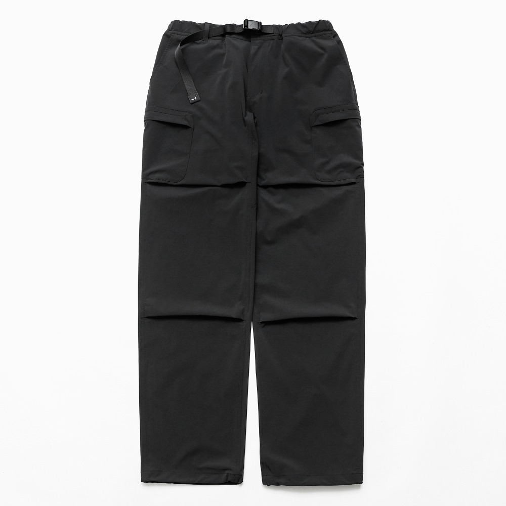 limber cargo pants / black