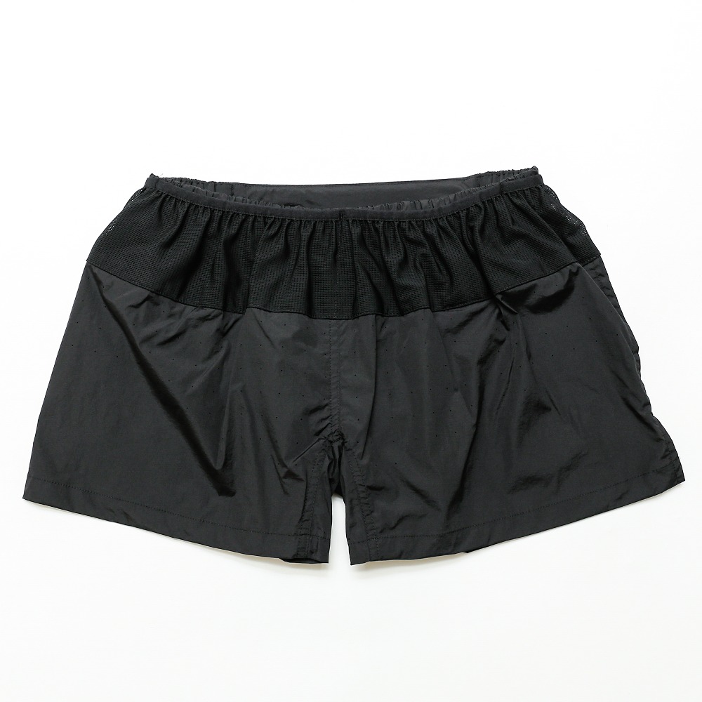 WM running shorts / black
