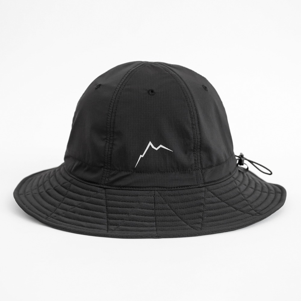 stretch nylon hiker hat / black